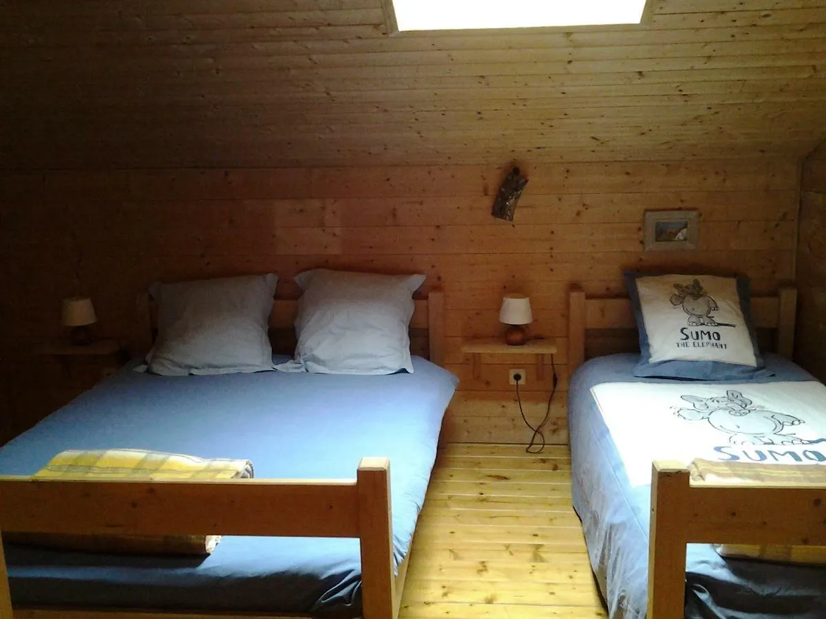 Bed & Breakfast La Grange De L'Errance Bed and Breakfast Giron Frankrike